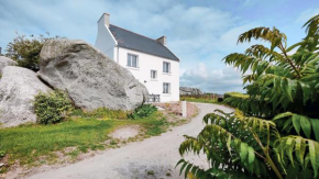 Ty Meham, à 700m de la plage et Meneham, grand terrain calme